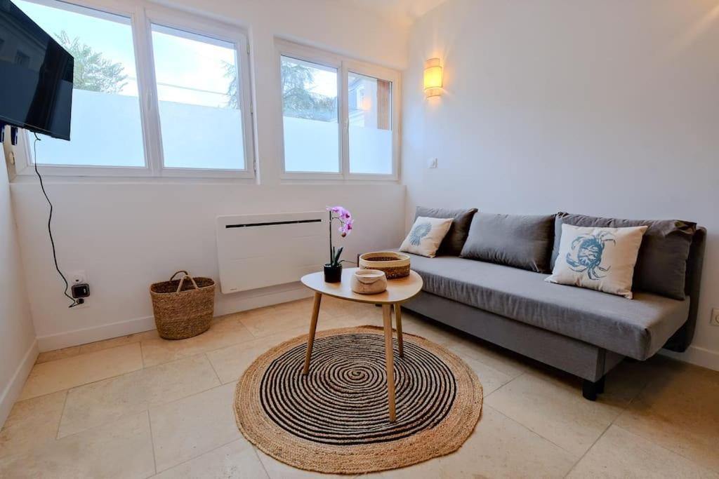 La Confidence Apartamento Périgueux Exterior foto